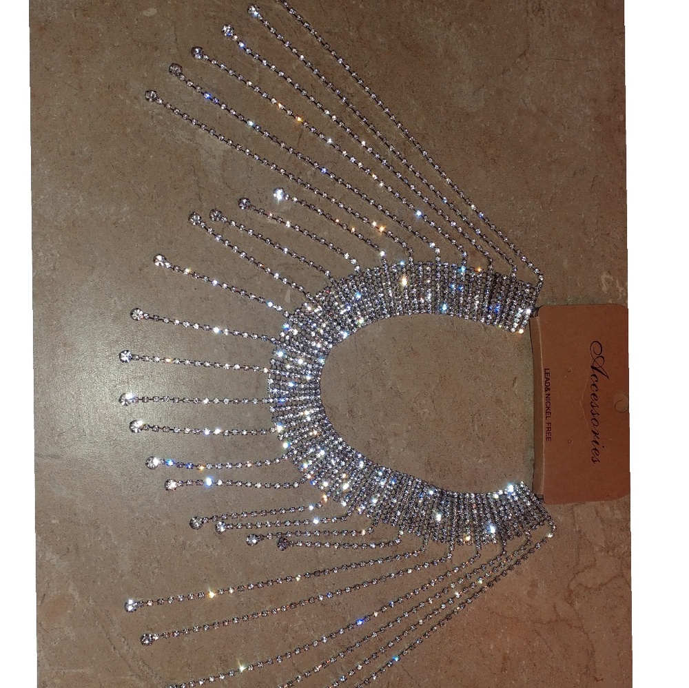 Silver sparkly choker